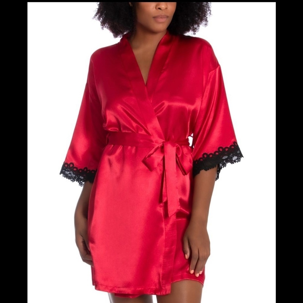 NWT Linea Donatello 
Dreamer Lace-Trim Satin Kimono Wrap Robe